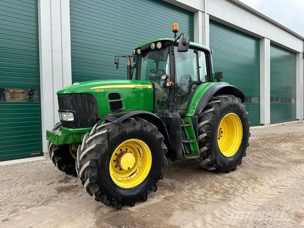 John Deere 7530 Traktorer