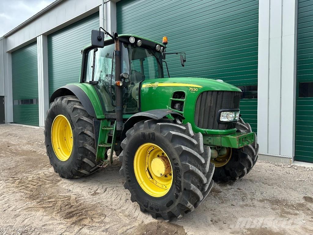 John Deere 7530 Traktorer