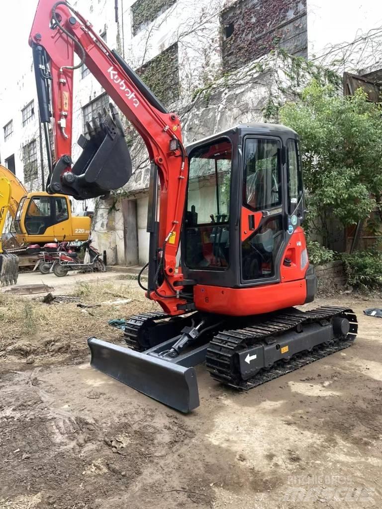Kubota U35 Minigrävare < 7t