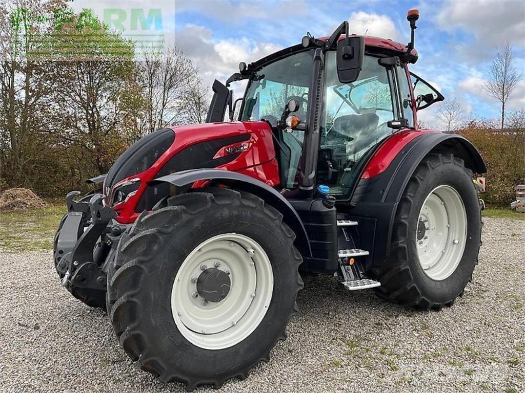 Valtra n155e aktiv Traktorer