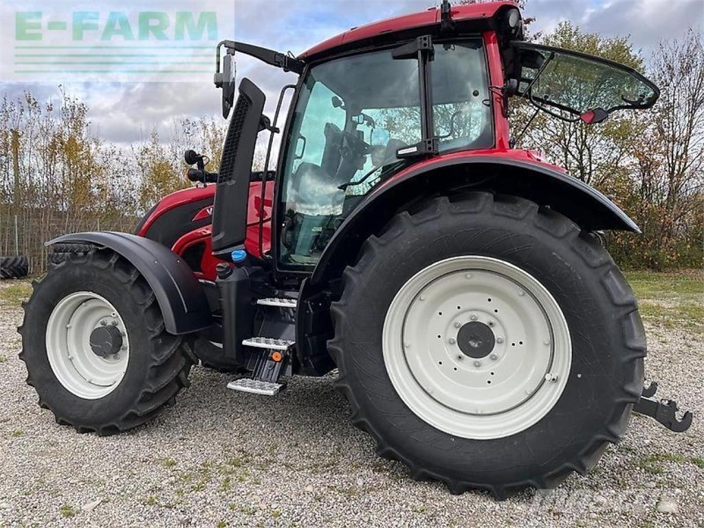 Valtra n155e aktiv Traktorer