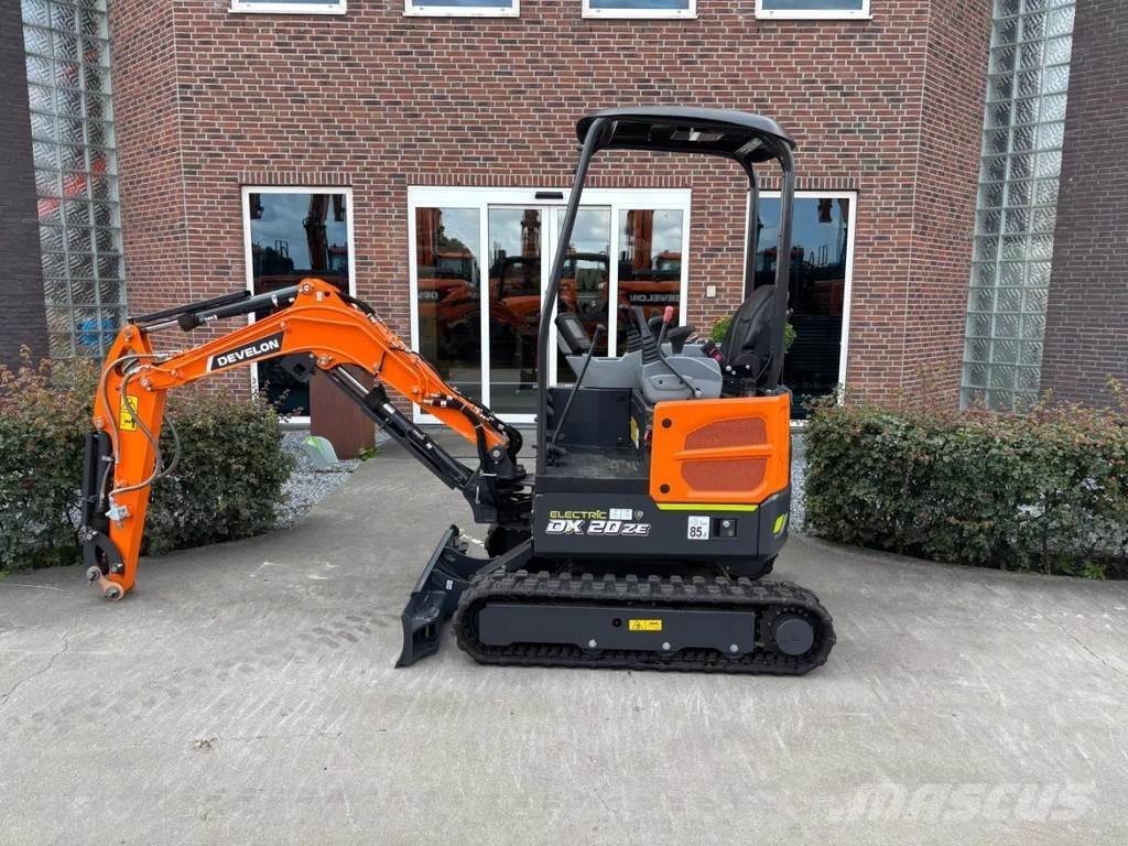 Develon DX20ZE Minigrävare < 7t