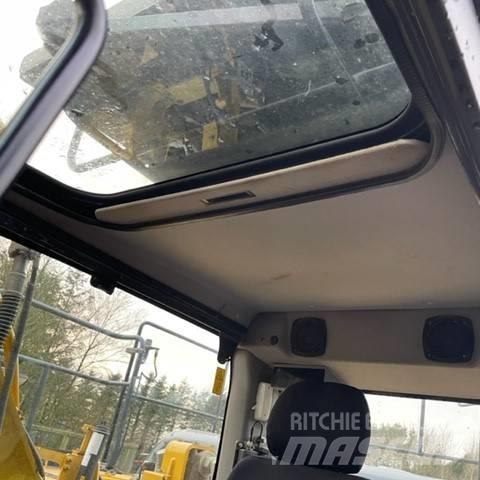 Komatsu PC210 LCI - 10 Traktorer