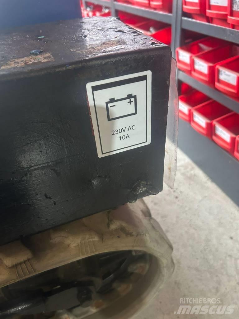 Aichi RM04B Övriga personliftar