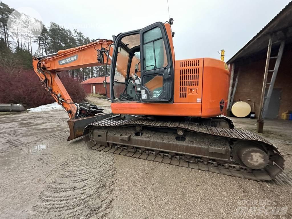 Doosan DX 235 LCR Bandgrävare