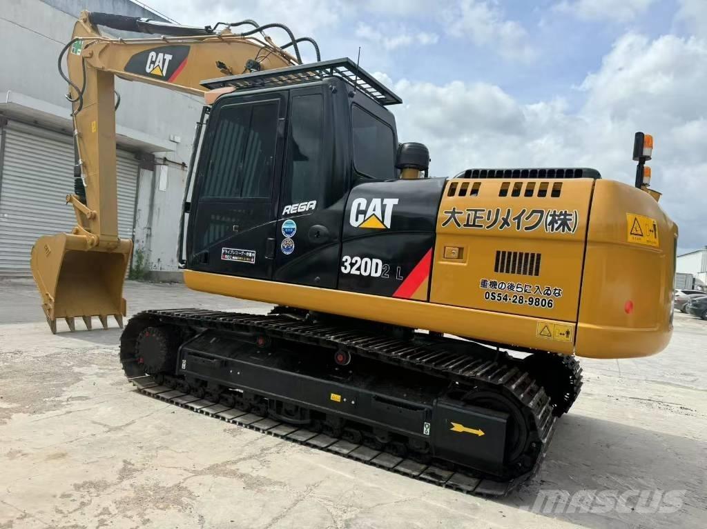 CAT 320 D2 Bandgrävare