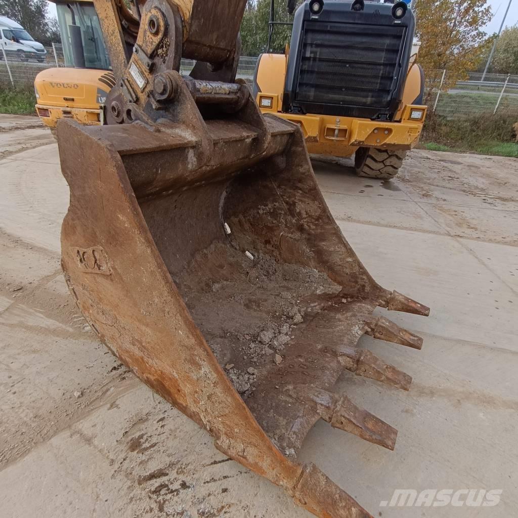 CAT 330FLN Bandgrävare