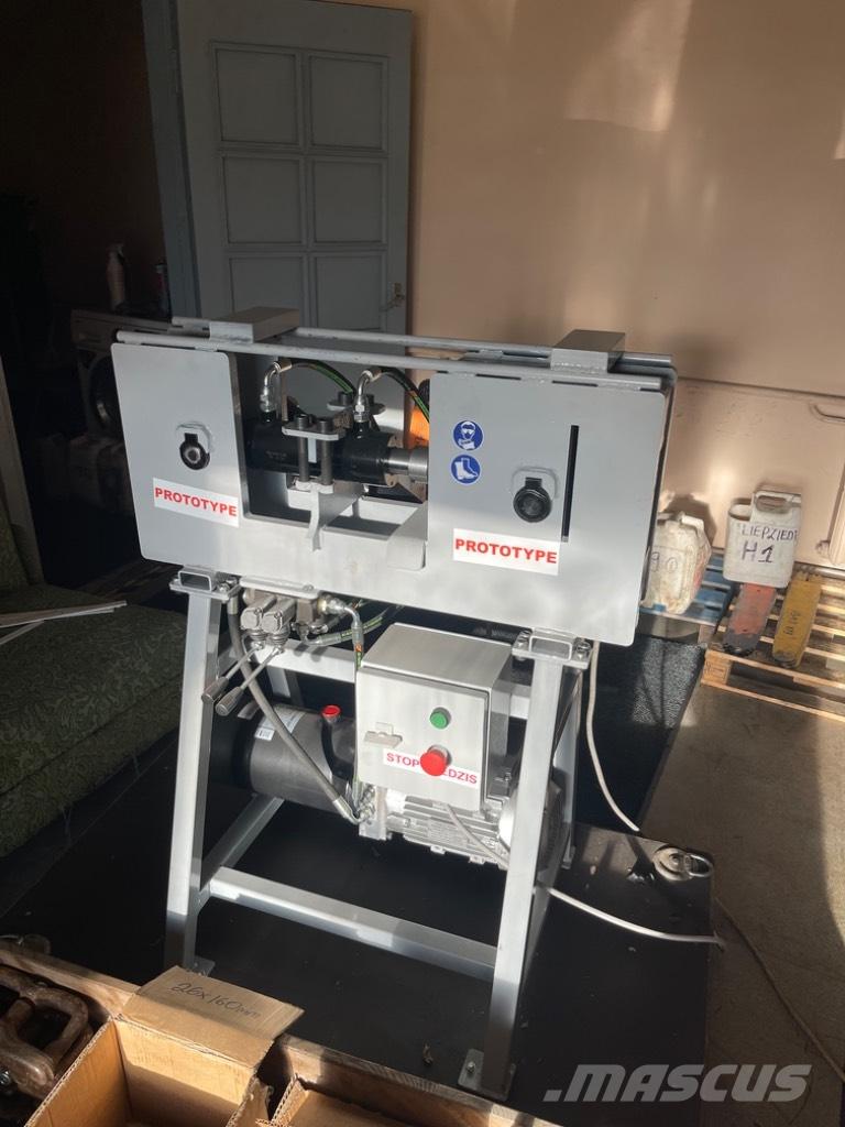  Sliežu taisnotājs 1 Skogsmaskiner - Övriga