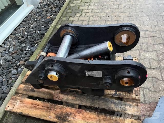  Tefra CAT 320E Redskapsfäste/ adaptrar