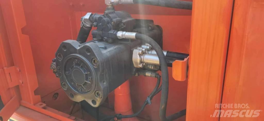Doosan 300-7 Bandgrävare