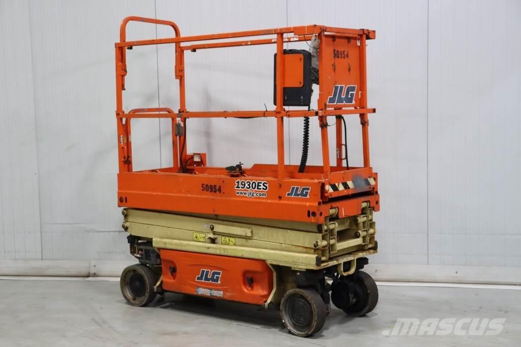 JLG 1930ES Saxliftar