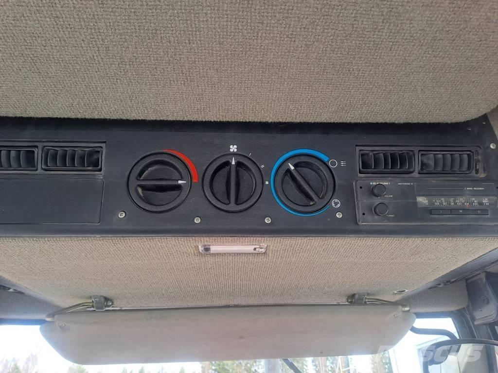 Case IH 685 XL Traktorer