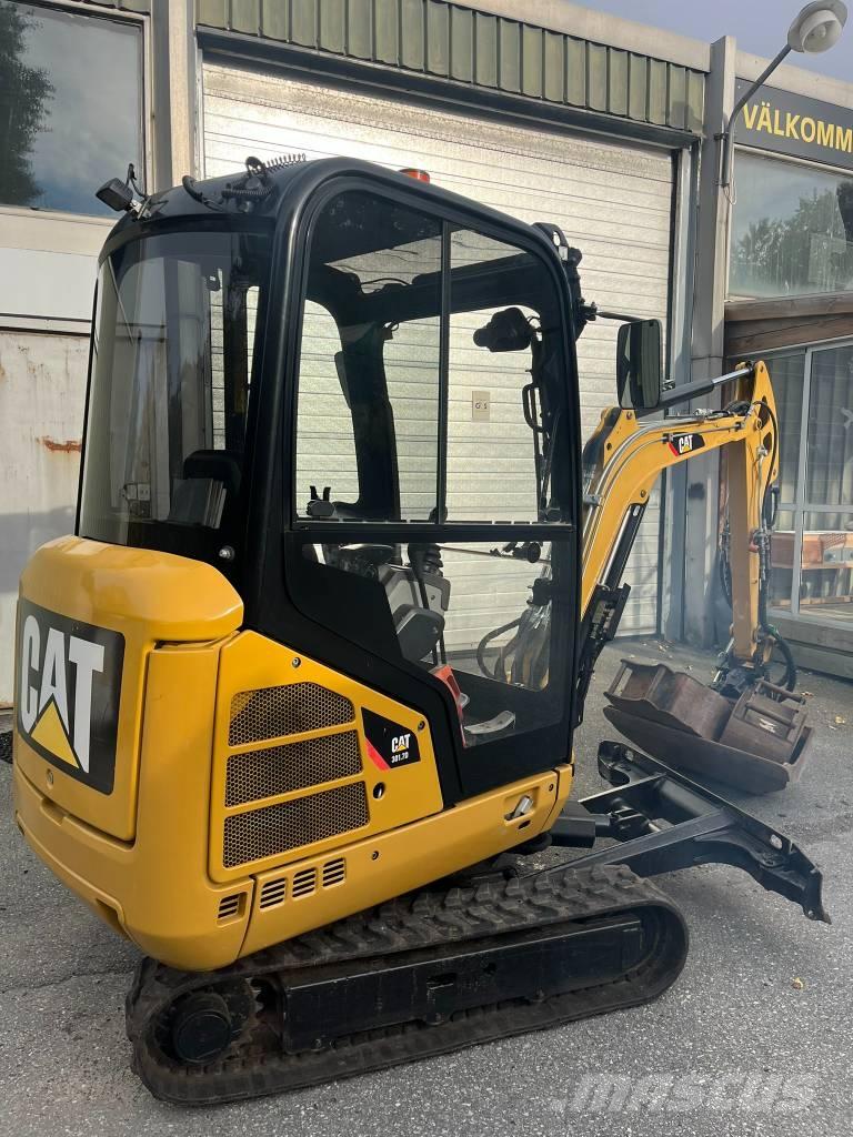 CAT 301.7 D Rototilt Minigrävare < 7t