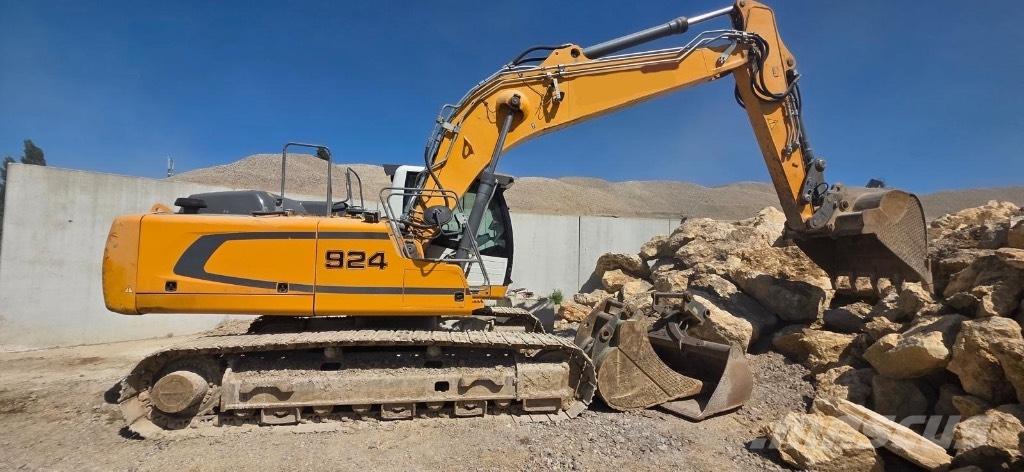 Liebherr 924 Bandgrävare