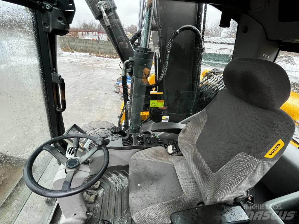 Volvo EW 140 C Hjulgrävare
