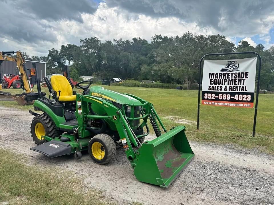 John Deere 1025 R Traktorer