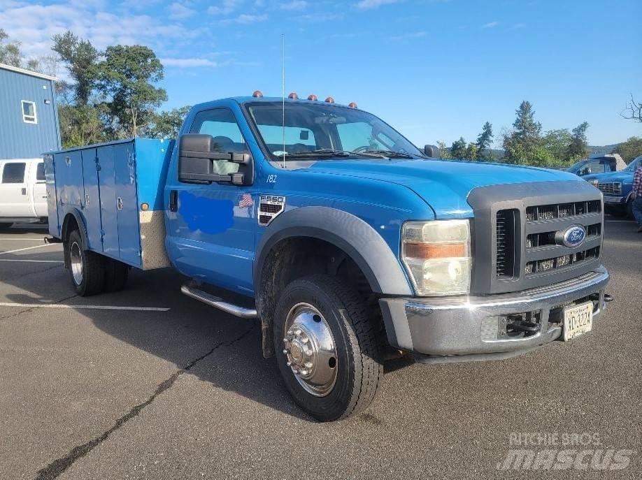 Ford F 550 XL Plogbilar