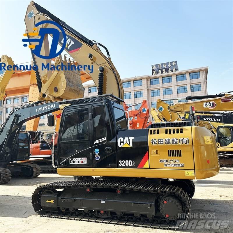 CAT 320D2 Bandgrävare