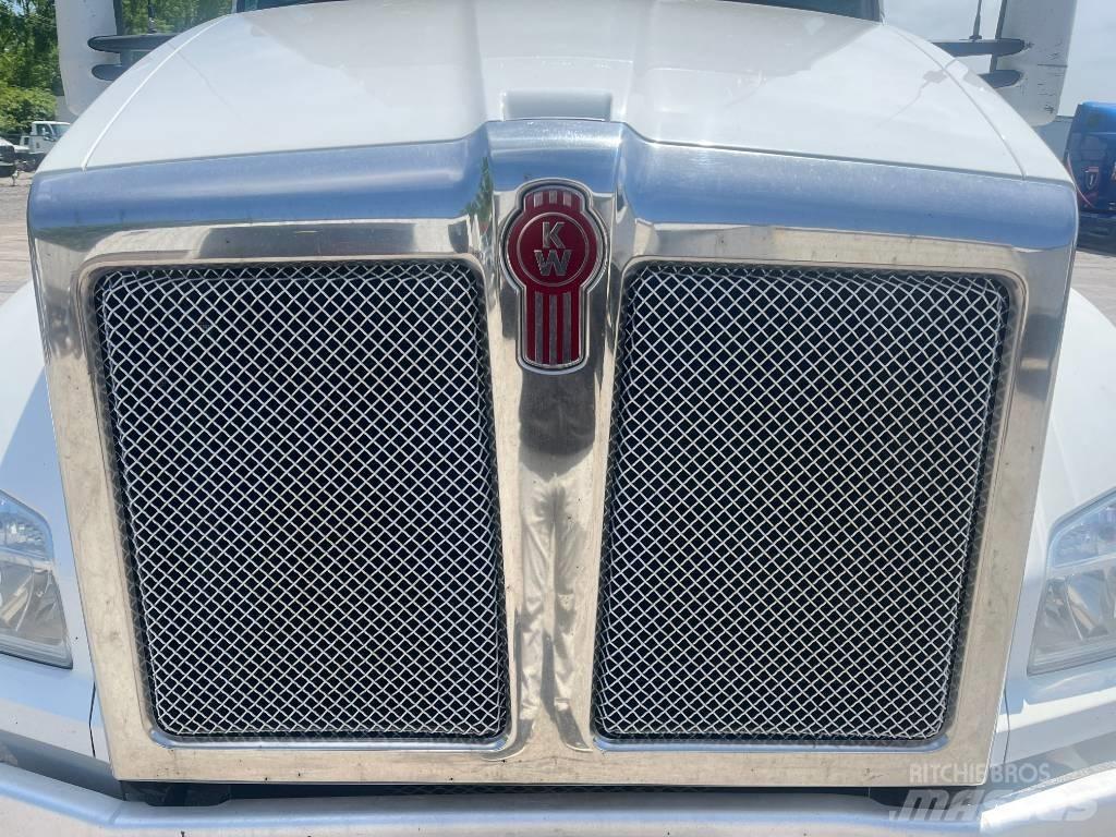 Kenworth T 880 Dragbilar