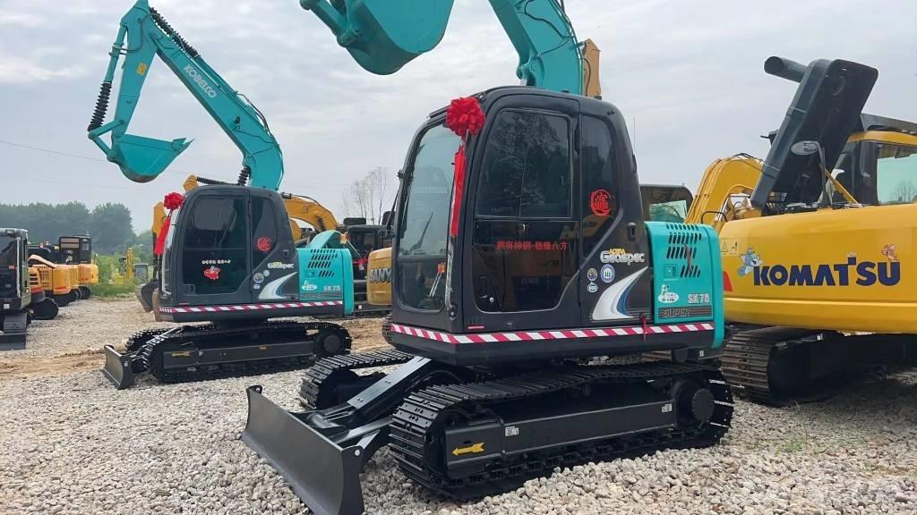 Kobelco SK 75 Midigrävmaskiner 7t - 12t