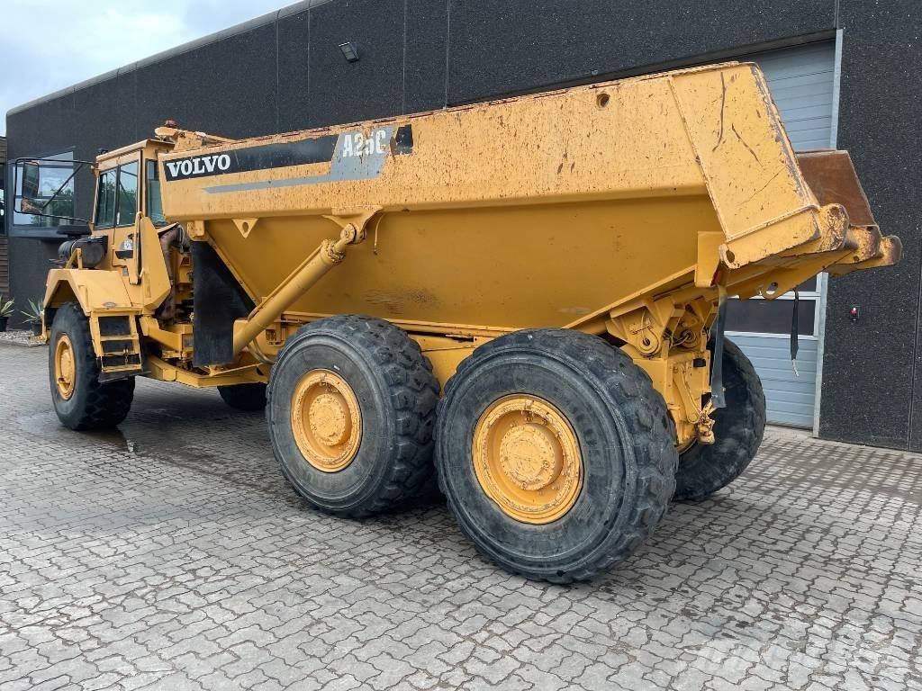Volvo A25C Midjestyrd dumper