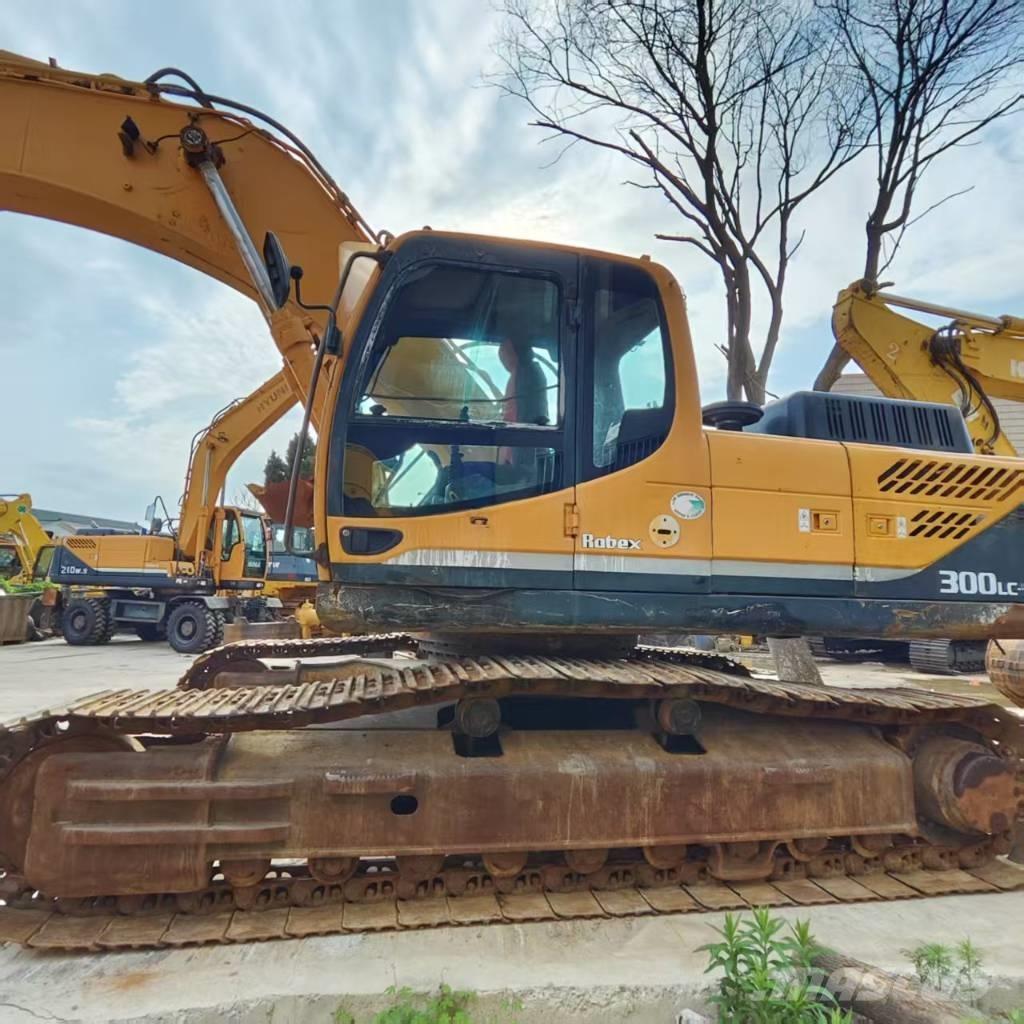 Hyundai R300LC Bandgrävare