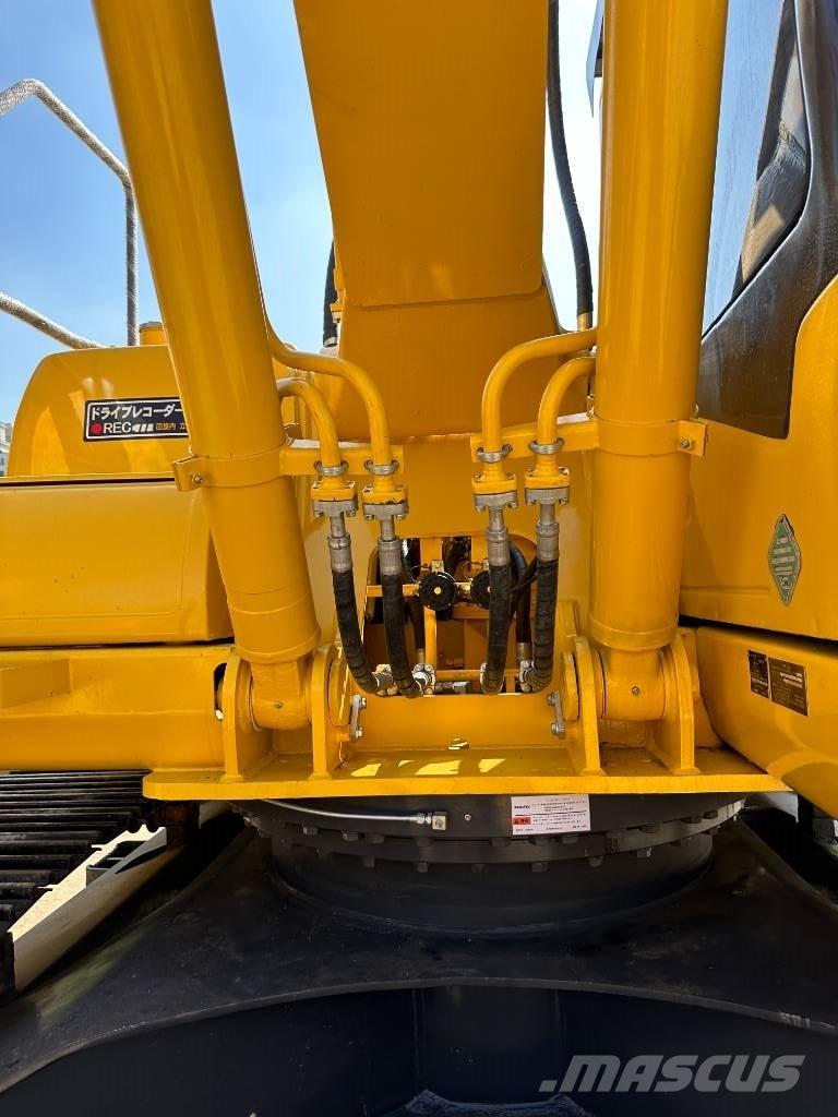 Komatsu PC 220-7 Bandgrävare
