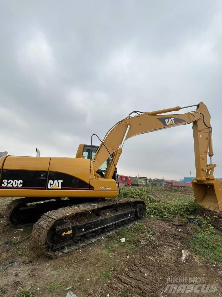 CAT 320 C Bandgrävare