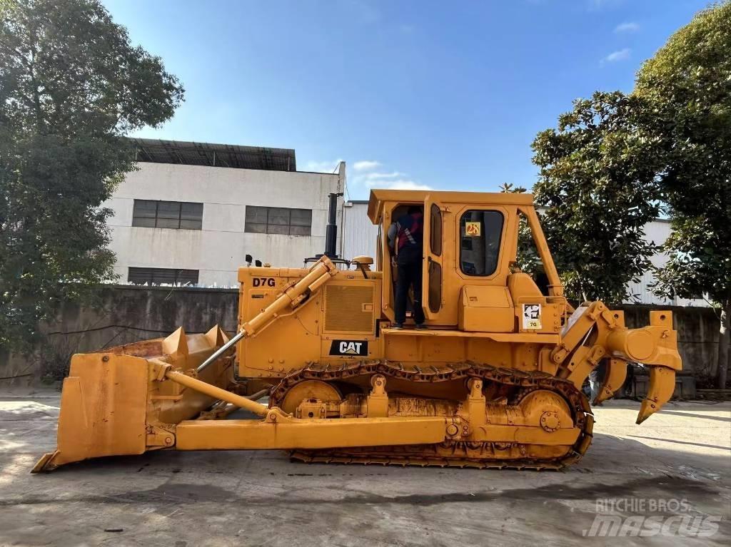 CAT D 7 G Väghyvlar