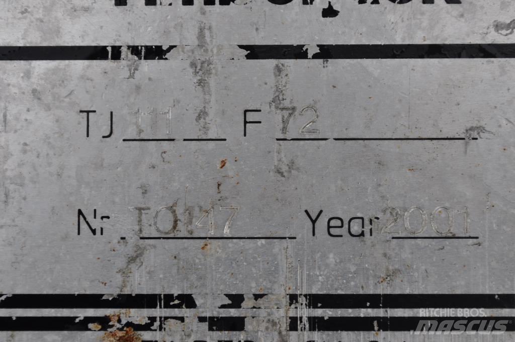  TJ 111 F72 Skotarkranar