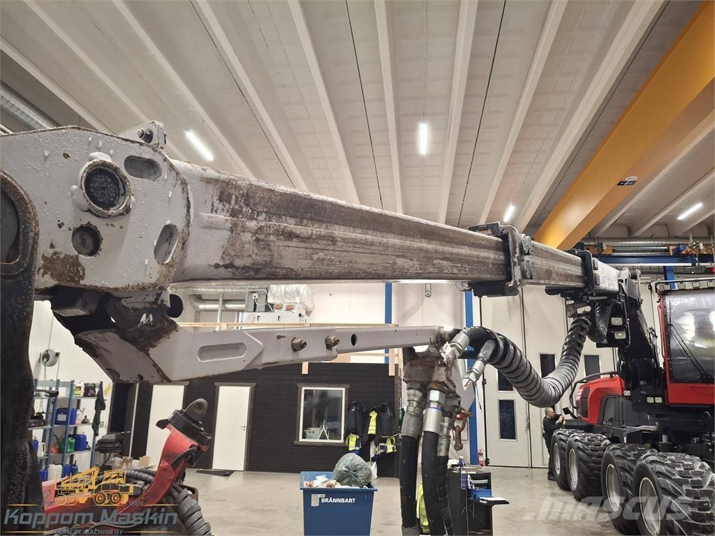 Komatsu 230h Skördarkranar