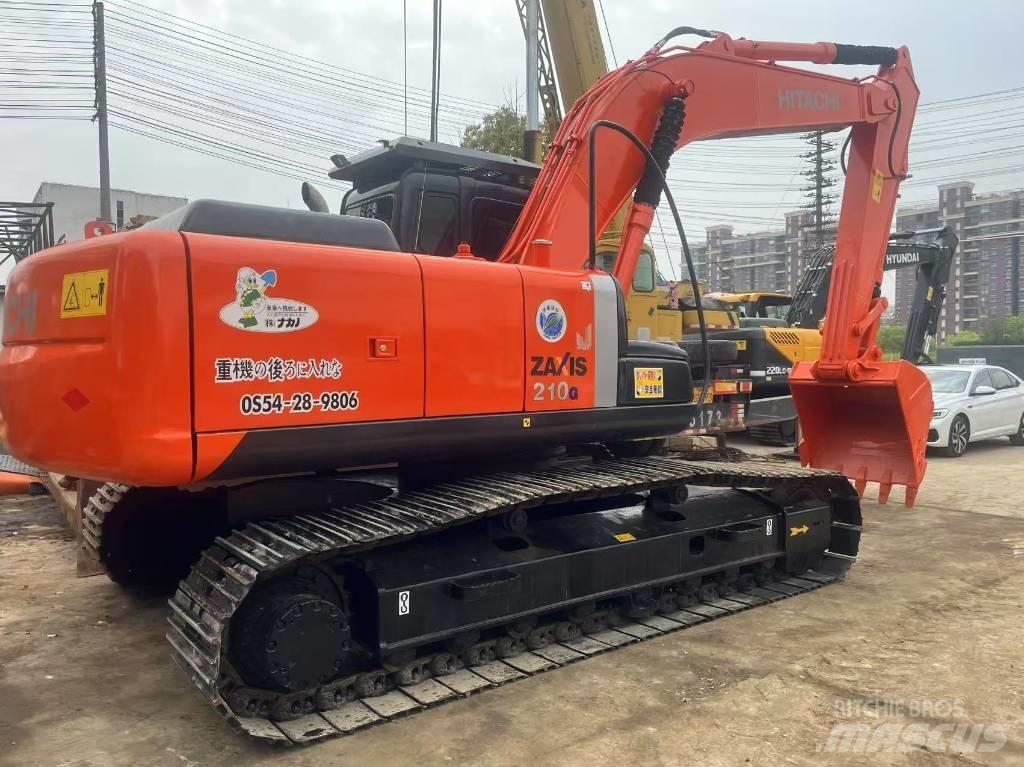 Hitachi 210LC Bandgrävare