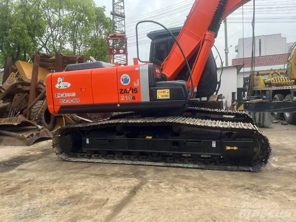 Hitachi 210LC Bandgrävare