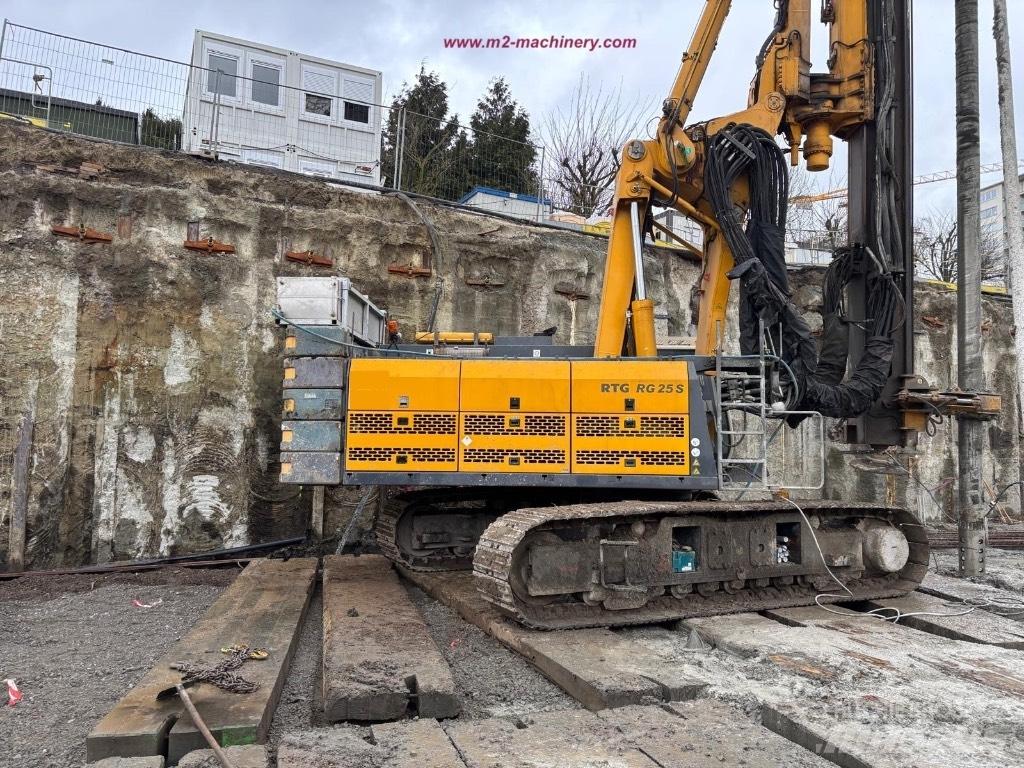 Bauer RTG RG 25 S Tunga borr