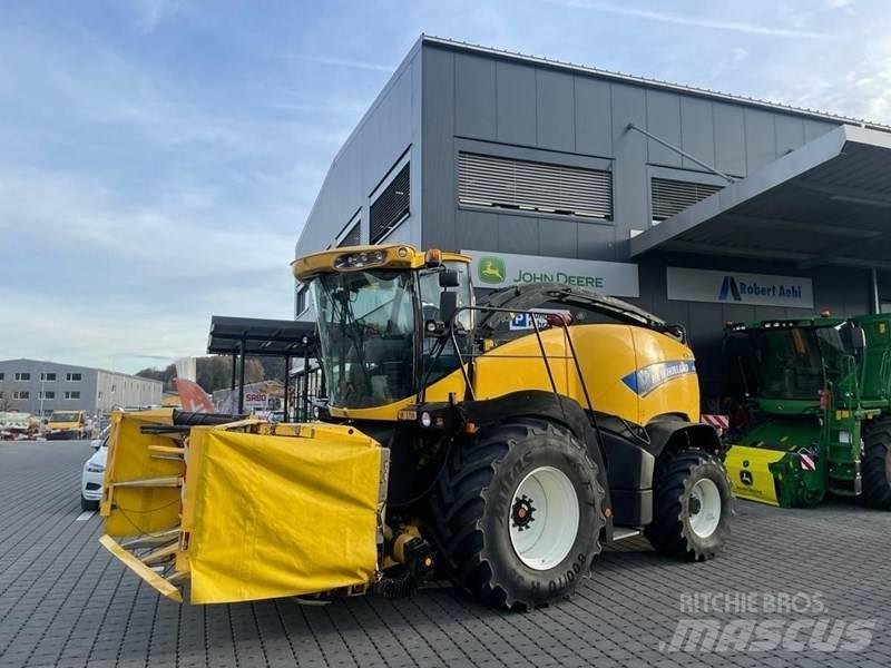 New Holland FR 450 Fälthackar