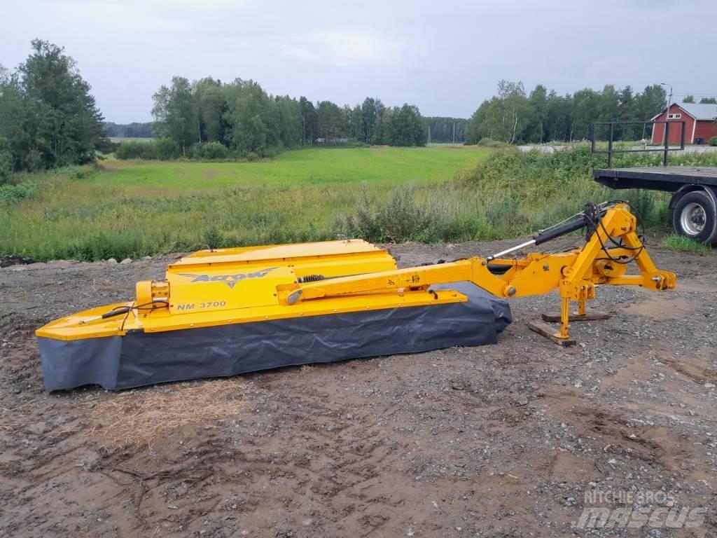 Elho NM 3700 Slåtterkrossar