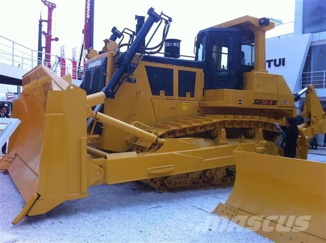 Komatsu d65ex-16 Bandschaktare