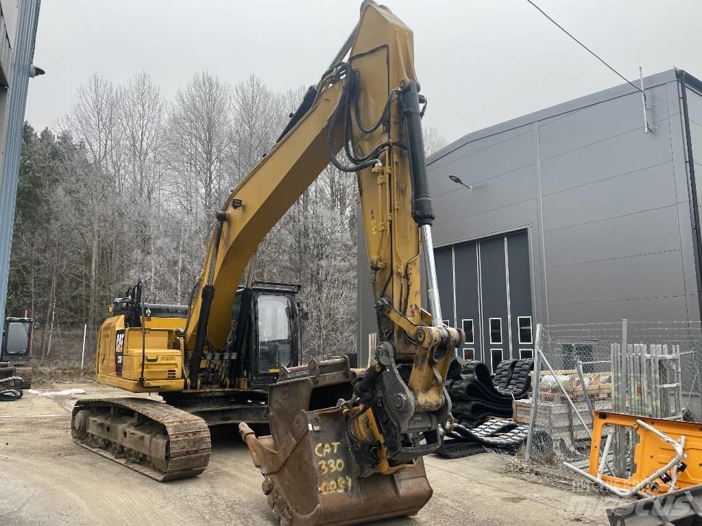 CAT 330 Bandgrävare