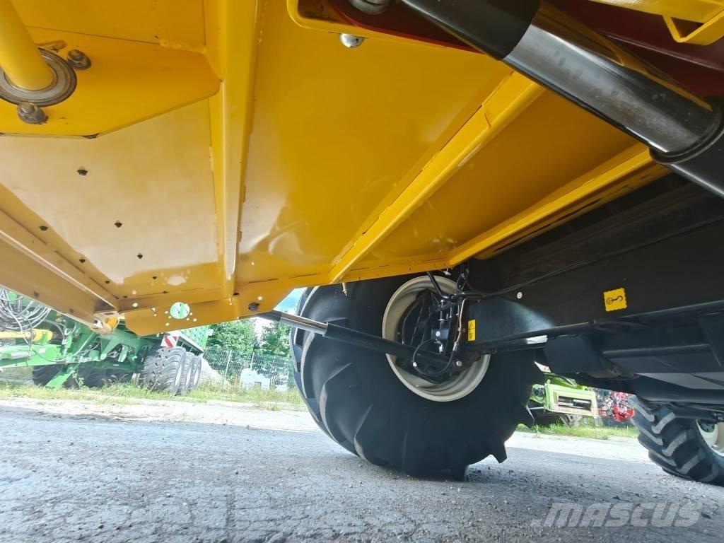 New Holland CX 6090 Skördetröskor
