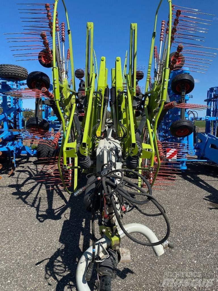 CLAAS Liner 4000 Vändare och luftare