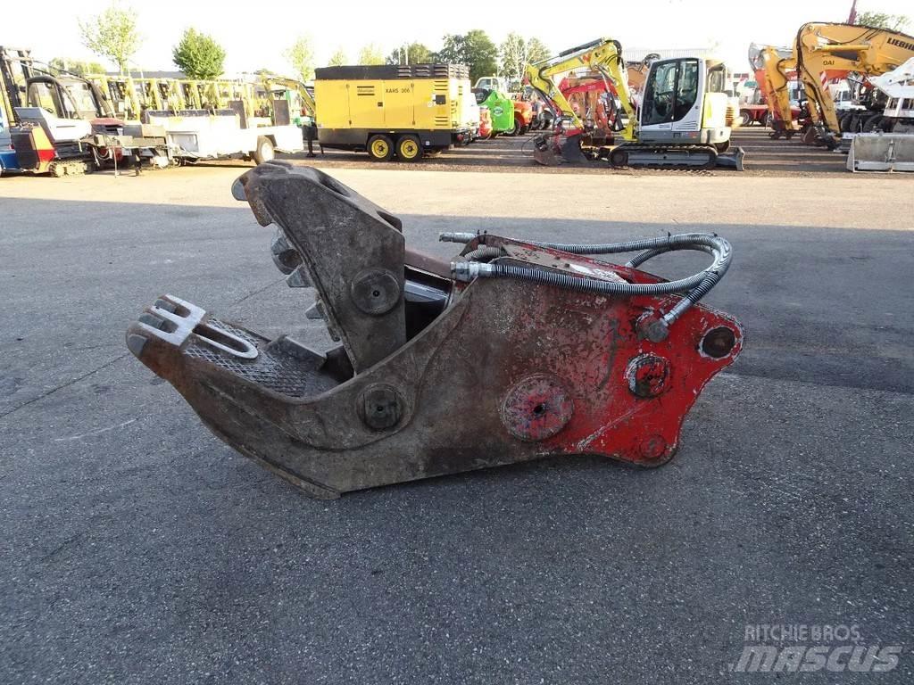 Okada OSC83V Asfaltsskärare