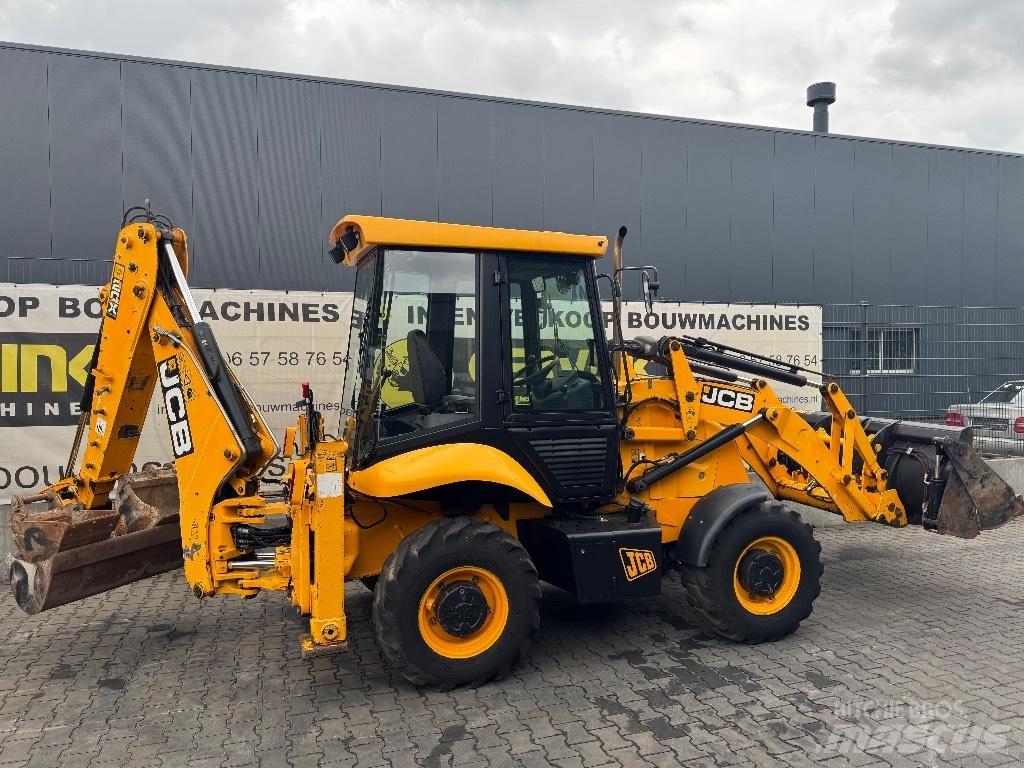 JCB 2 CX Grävlastare