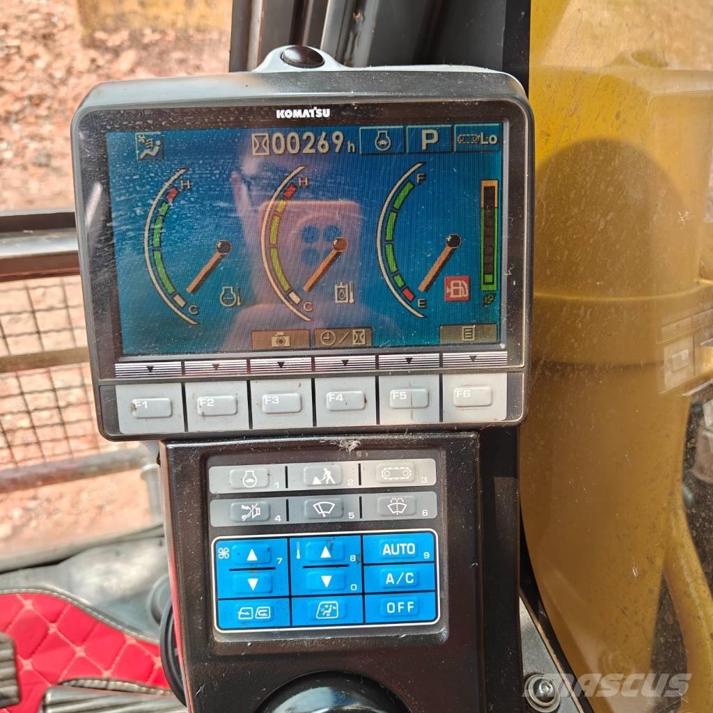 Komatsu 350-8 Bandgrävare