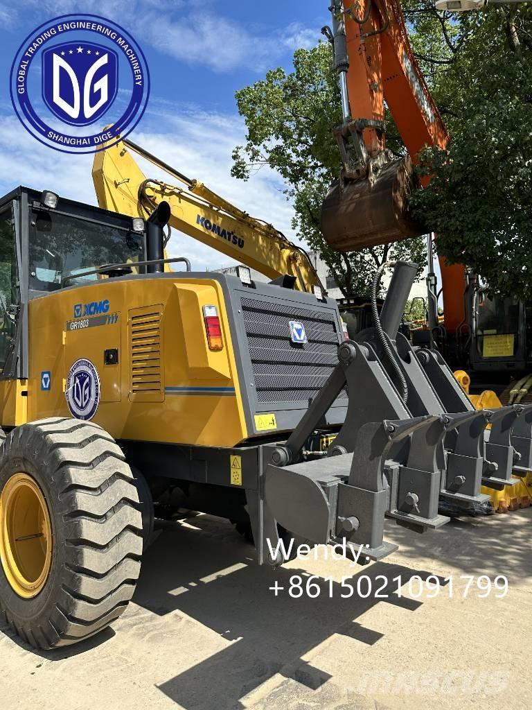XCMG GR1803 Väghyvlar