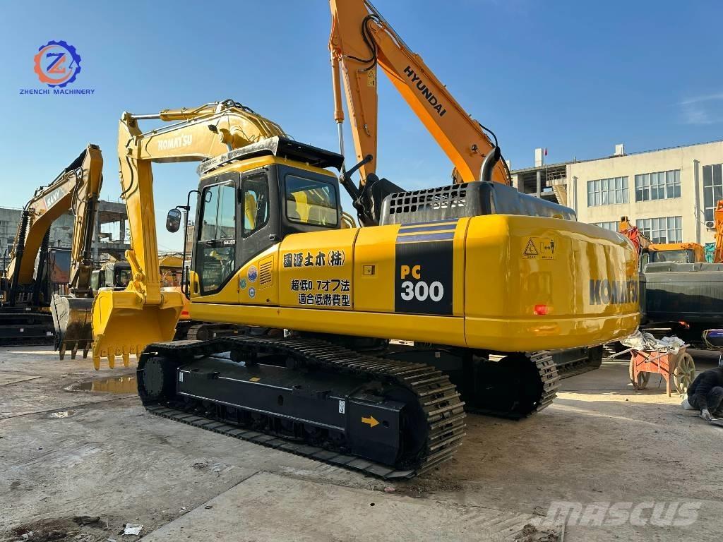 Komatsu PC 300 Bandgrävare