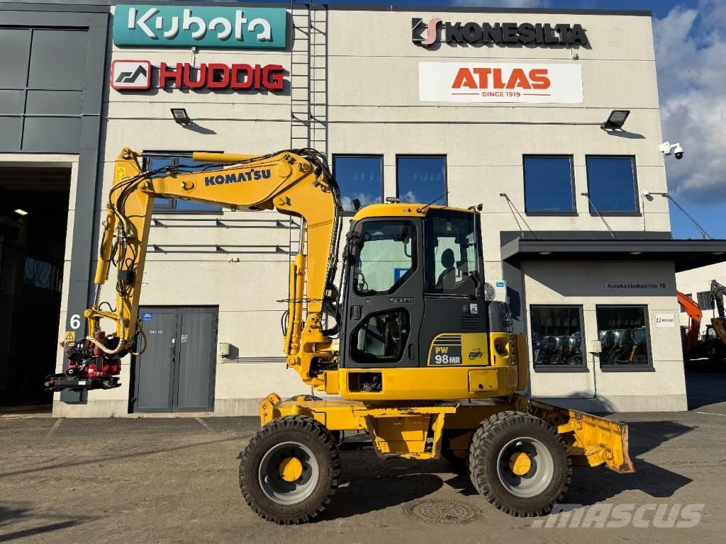 Komatsu PW 98 MR-6 Hjulgrävare