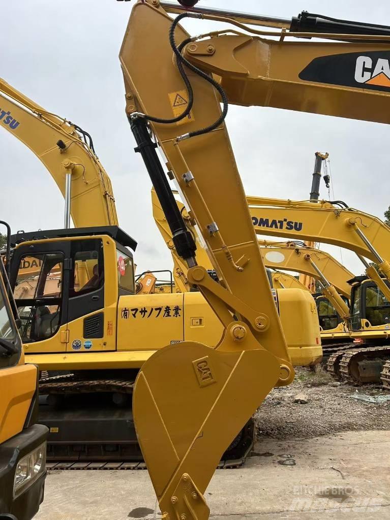 CAT 320 D Bandgrävare