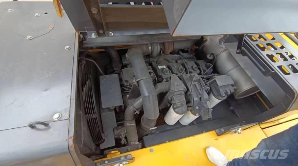 Komatsu PC 400-7 Bandgrävare