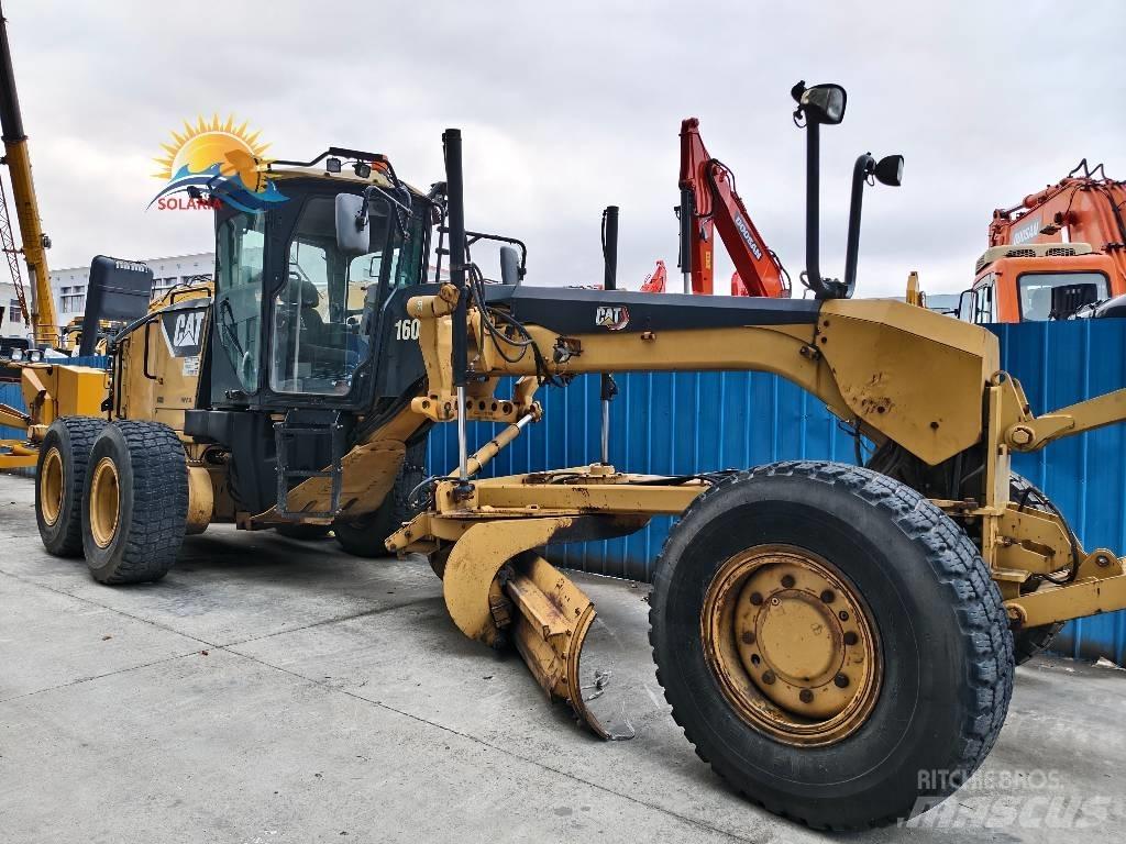 CAT 160 M Väghyvlar
