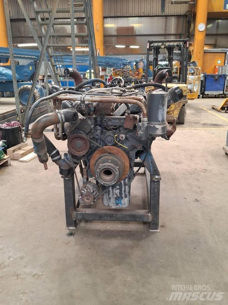 Mercedes-Benz OM424 Motorer
